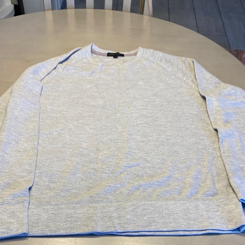 Banana Republic Light Gray Crewneck Sweater